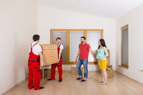 A welcoming overview of home moves in West Kensington